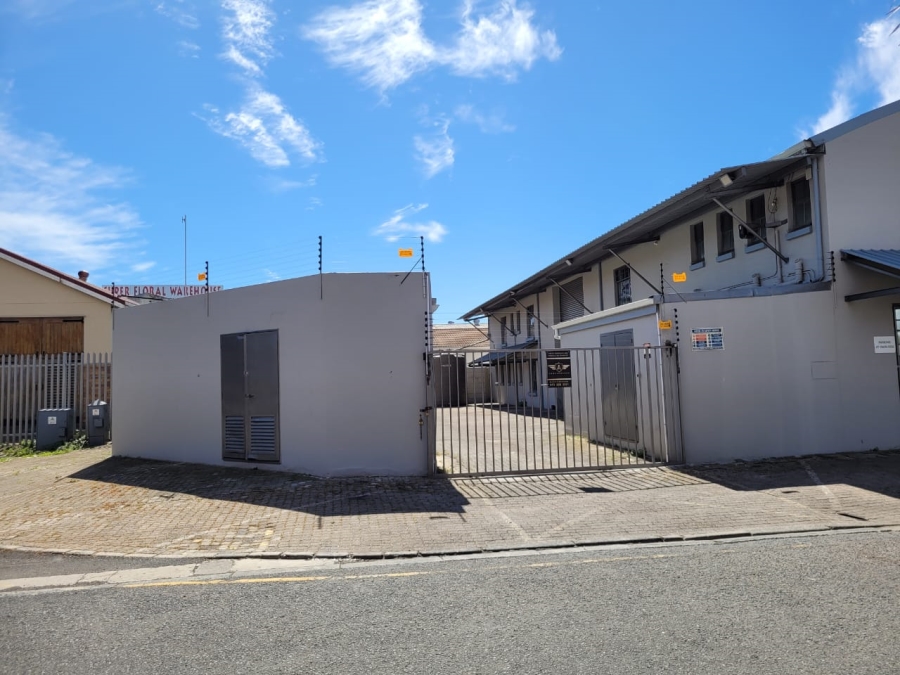 To Let Commercial Property for Rent in Paarden Eiland Western Cape